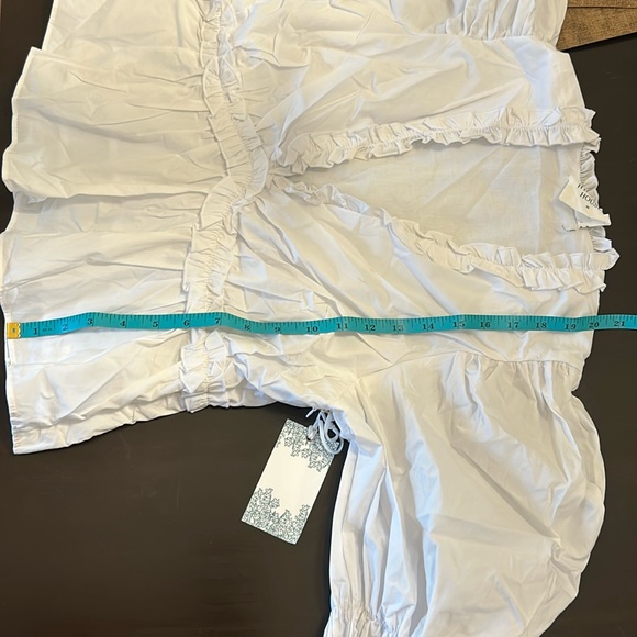 White Ruffle Rela Blouse Hyacinth House - Picture 6 of 9